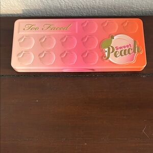 Too Faced Sweet Peach Palette - Pink and Orange Hues